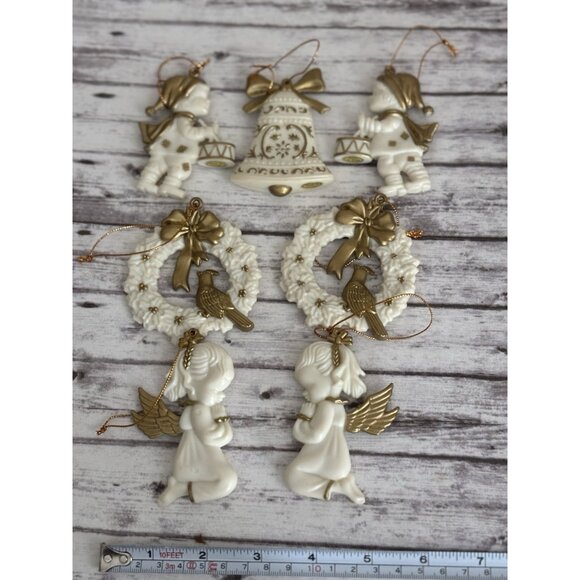 7 Victorian Style Ivory & Gold Vintage Holiday Christmas Tree Ornaments - Picture 8 of 10